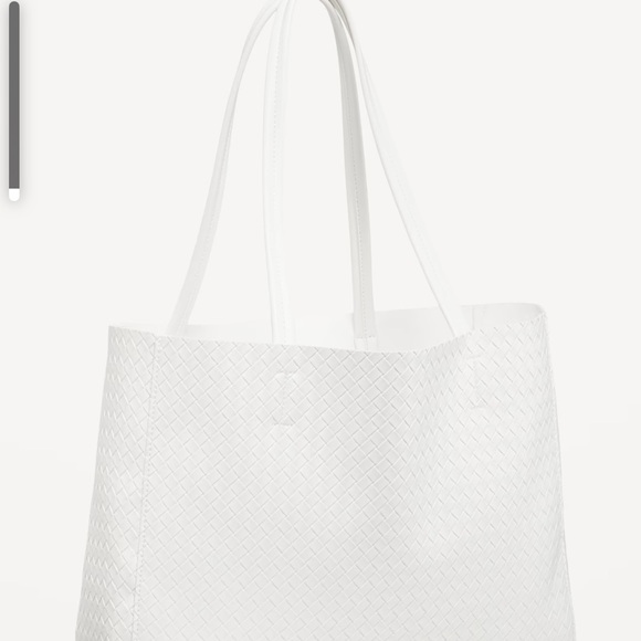 NWT OLD NAVY Faux Leather Tote Bag Color: O.n. White B Textured, - Picture 3 of 3